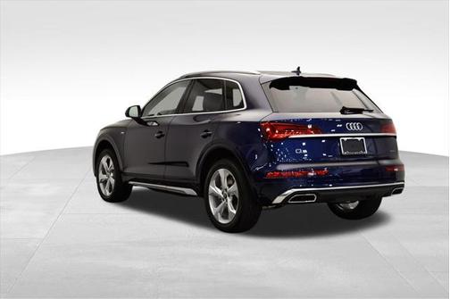 2025 Audi Q5 Premium Plus 45 TFSI S line quattro S tronic