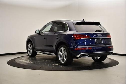 2025 Audi Q5 Premium Plus 45 TFSI S line quattro S tronic