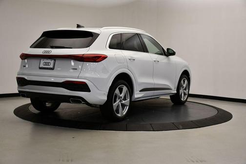 2025 Audi Q5 2.0T quattro Premium