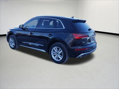 2023 Audi Q5 Premium 45 TFSI S line quattro