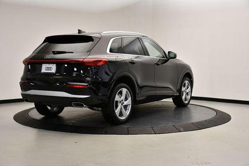 2025 Audi Q5 2.0T quattro Premium