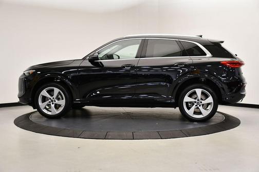 2025 Audi Q5 2.0T quattro Premium