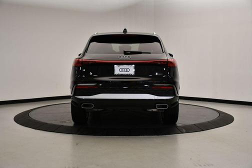 2025 Audi Q5 2.0T quattro Premium