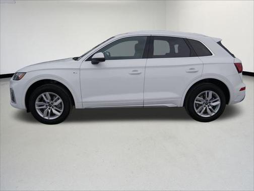 2023 Audi Q5 Premium 45 TFSI S line quattro