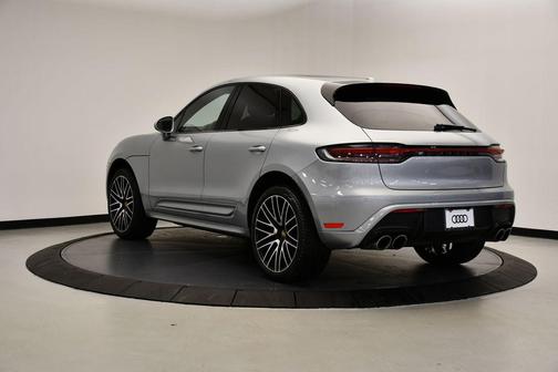 2022 Porsche Macan S