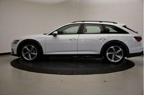 2022 Audi A6 allroad Premium Plus 55 TFSI quattro S tronic