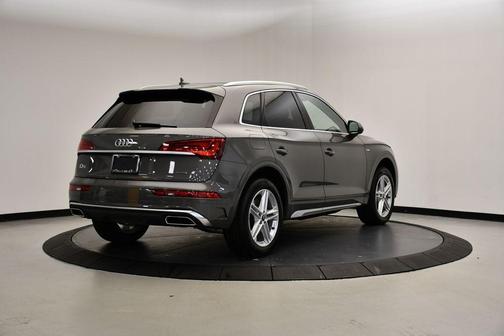 2025 Audi Q5 55 S line quattro Premium