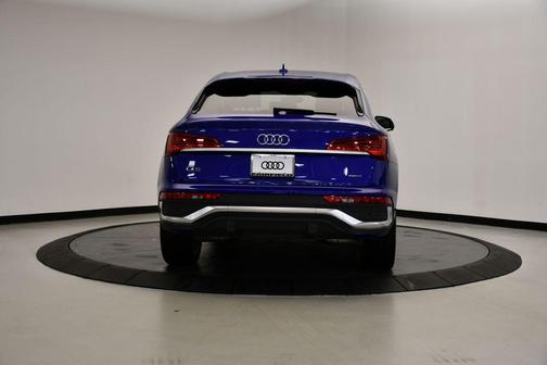 2024 Audi Q5 45 S line quattro Premium