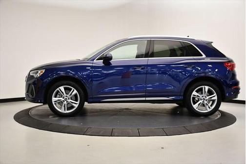 2021 Audi Q3 Premium Plus 45 TFSI S line quattro Tiptronic
