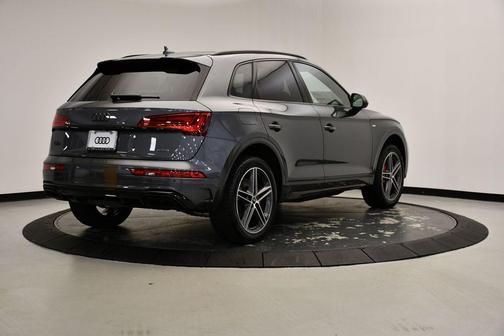 2025 Audi Q5 55 S line quattro Premium