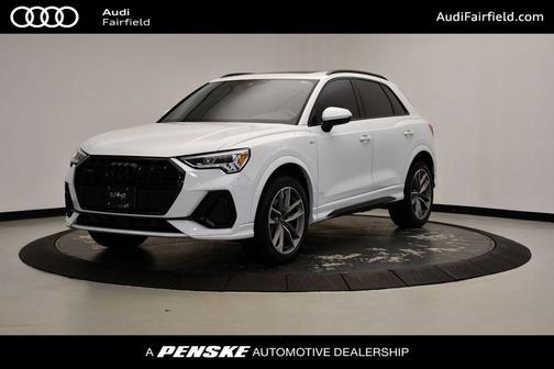 2022 Audi Q3 45 S line Premium