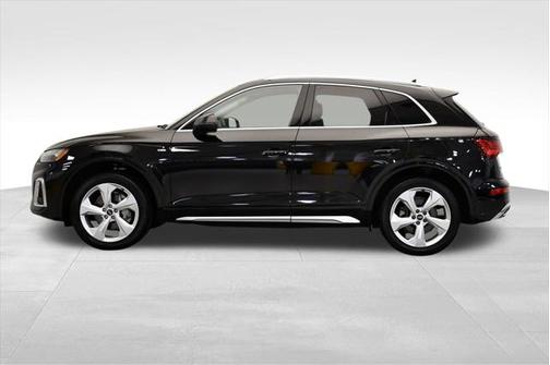 2023 Audi Q5 Premium Plus 45 TFSI S line quattro