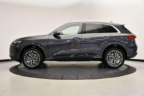 2025 Audi Q5 2.0T quattro Premium