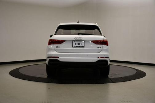 2022 Audi Q3 45 S line Premium