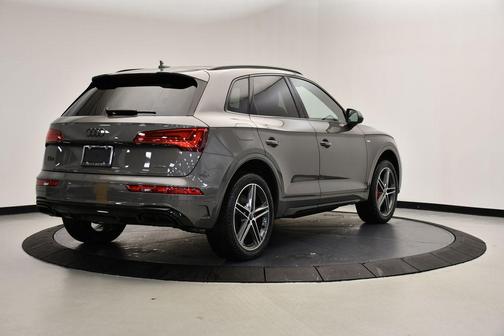 2025 Audi Q5 55 S line quattro Premium