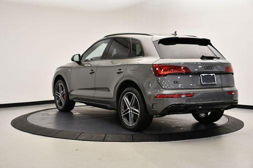 2025 Audi Q5 55 S line quattro Premium