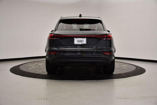 2025 Audi Q6 e-tron Premium