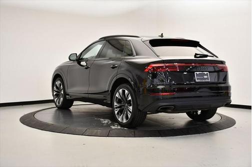 2024 Audi Q8 Premium 55 TFSI quattro