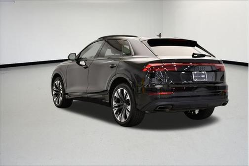 2024 Audi Q8 Premium 55 TFSI quattro