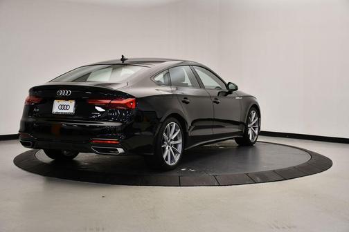 2025 Audi A5 Sportback 45 S line quattro Premium