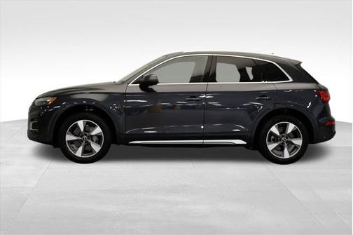 2023 Audi Q5 Premium Plus 40 TFSI quattro S tronic