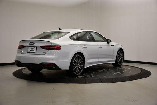 2025 Audi A5 Sportback 45 S line quattro Premium