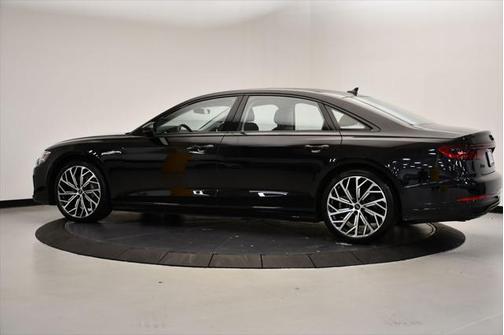2023 Audi A8 L 55 TFSI quattro Tiptronic