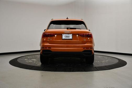 2024 Audi Q3 45 S line Premium