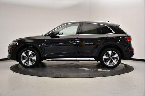 2023 Audi Q5 Premium Plus 40 TFSI quattro S tronic