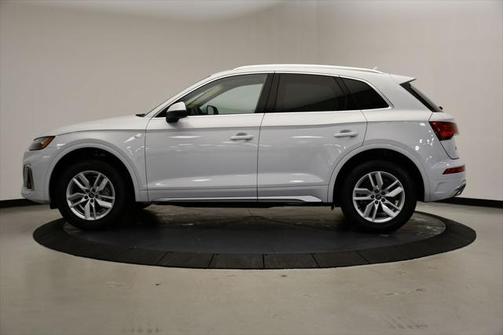 2022 Audi Q5 Premium 45 TFSI S line quattro S tronic