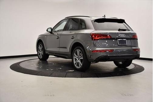 2025 Audi Q5 Premium 45 TFSI S line quattro
