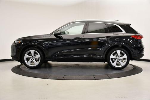 2025 Audi Q5 2.0T quattro Premium