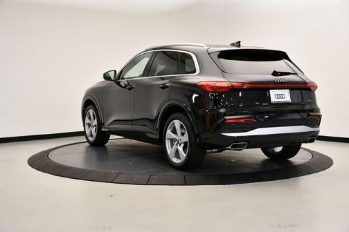 2025 Audi Q5 2.0T quattro Premium