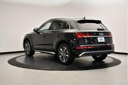 2023 Audi Q5 S line Premium Plus