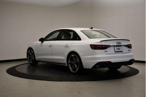 2023 Audi A4 Premium Plus 45 TFSI S line quattro S tronic