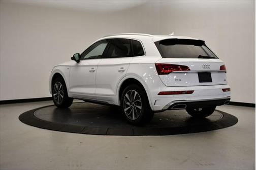 2023 Audi Q5 Premium Plus 45 TFSI S line quattro