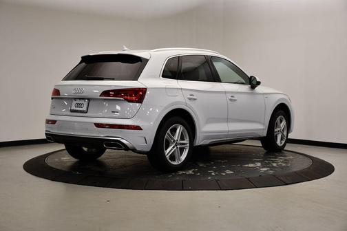 2025 Audi Q5 55 S line quattro Premium