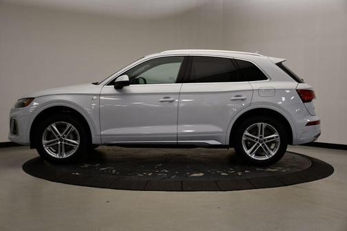 2025 Audi Q5 55 S line quattro Premium