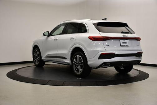 2025 Audi Q5 2.0T quattro Premium