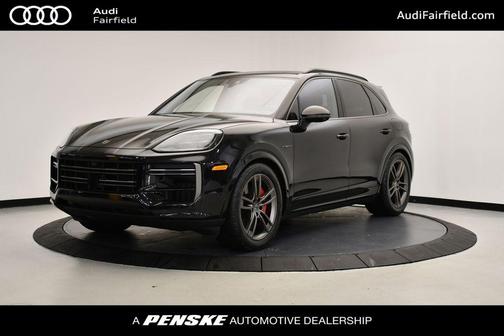 2025 Porsche Cayenne E-Hybrid Turbo