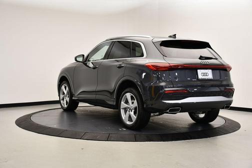 2025 Audi Q5 2.0T quattro Premium