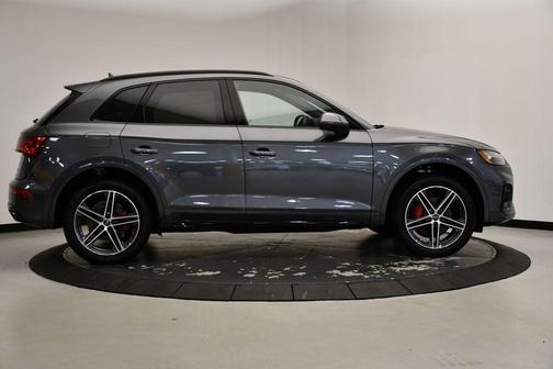 2025 Audi Q5 55 S line quattro Premium