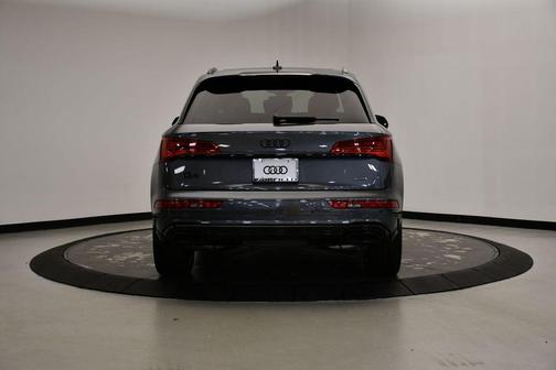 2025 Audi Q5 55 S line quattro Premium