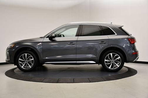 2022 Audi Q5 45 S line quattro Premium