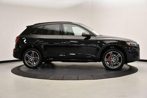 2025 Audi Q5 55 S line quattro Premium