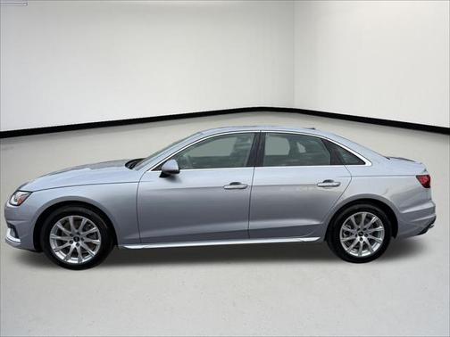 2023 Audi A4 Premium 40 TFSI quattro S tronic