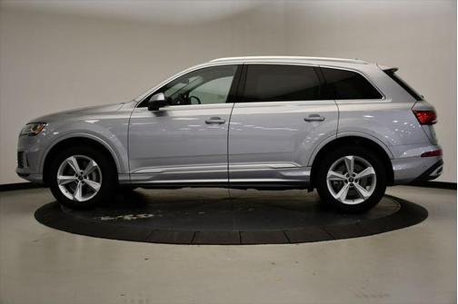 2022 Audi Q7 Premium 45 TFSI quattro Tiptronic