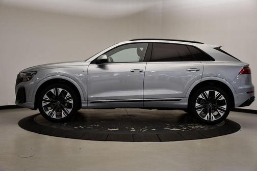 2025 Audi Q8 55 Premium