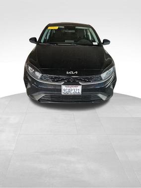 Aurora Black 2023 Kia Forte LXS
