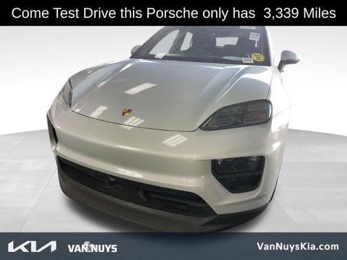 2024 Porsche Macan 4